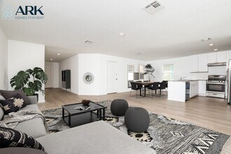 2919 Ruby Crossing in San Antonio, TX - Building Photo - Building Photo