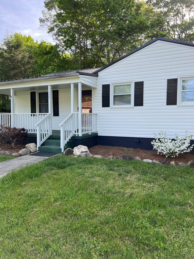property at 135 Lindbergh St