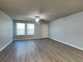 202 SW Rose St in Blue Springs, MO - Building Photo - Building Photo