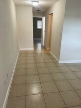 5755 Villas, LLC in Miami, FL - Building Photo - Building Photo