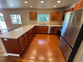 2462 Cielo Vista Rd in Paso Robles, CA - Building Photo - Building Photo