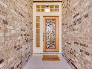 19401 Bridie Path in Pflugerville, TX - Building Photo - Building Photo