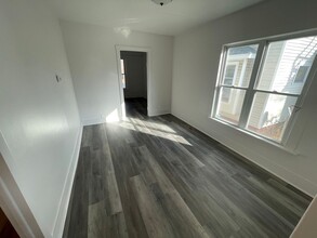 306 E Hillsdale St in Lansing, MI - Building Photo - Building Photo