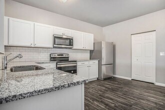 26188 Northland Crossing Dr in Elkhart, IN - Building Photo - Building Photo