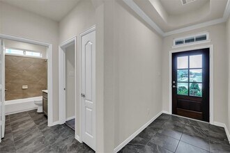 206 Brazos Dr in Baytown, TX - Building Photo - Building Photo