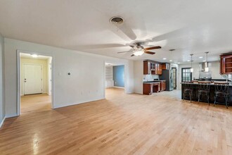 931 N Harbin Dr in Stephenville, TX - Building Photo - Building Photo