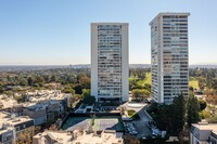 2222 Avenue of the Stars in Los Angeles, CA - Building Photo - Building Photo