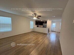 1339 Mosely Cir in Dallas, TX - Foto de edificio - Building Photo