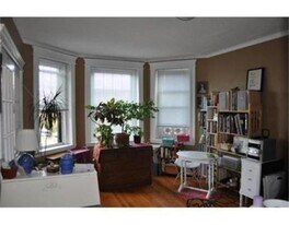 110 Riverway, Unit 17 in Boston, MA - Building Photo