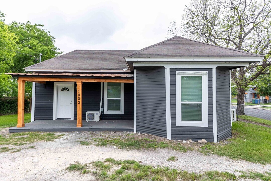 1003 Piedmont Ave in San Antonio, TX - Building Photo