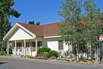 Heritage Apartments in Arvada, CO - Foto de edificio - Building Photo