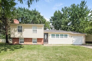 2313 Bernie Dr in Indianapolis, IN - Building Photo