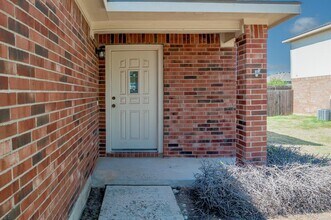 203 Mesa Dr in Leander, TX - Building Photo - Building Photo