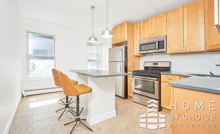 801 Manhattan Ave in Brooklyn, NY - Building Photo