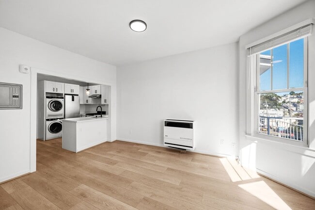 1450 Castro St in San Francisco, CA - Building Photo - Building Photo