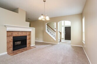 16206 Hollow Rock Dr in Houston, TX - Foto de edificio - Building Photo