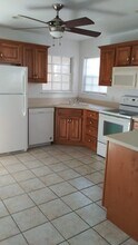 1370 19th Ave SW in Vero Beach, FL - Foto de edificio - Building Photo