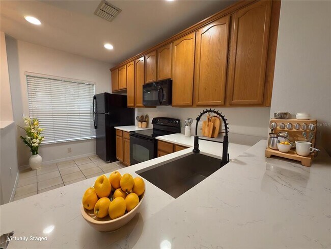 10805 Savannah Wood Ct in Orlando, FL - Building Photo - Building Photo