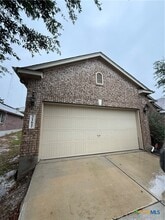 3161 Birch Bend in New Braunfels, TX - Building Photo - Building Photo