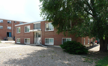 225 Laurel St in Broomfield, CO - Building Photo - Building Photo