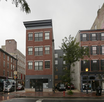300 Market St in Philadelphia, PA - Building Photo