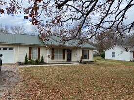 1188 Glenwood Dr in Cookeville, TN - Building Photo