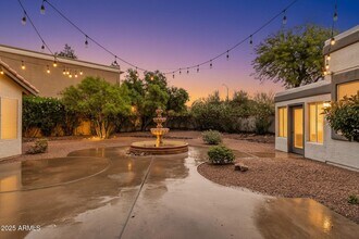 9379 E Windrose Dr in Scottsdale, AZ - Building Photo - Building Photo