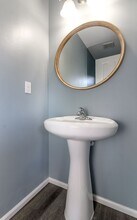 3684 London Loop NE in Lacey, WA - Building Photo - Building Photo