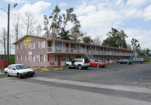 Hollywood Park East Apartments