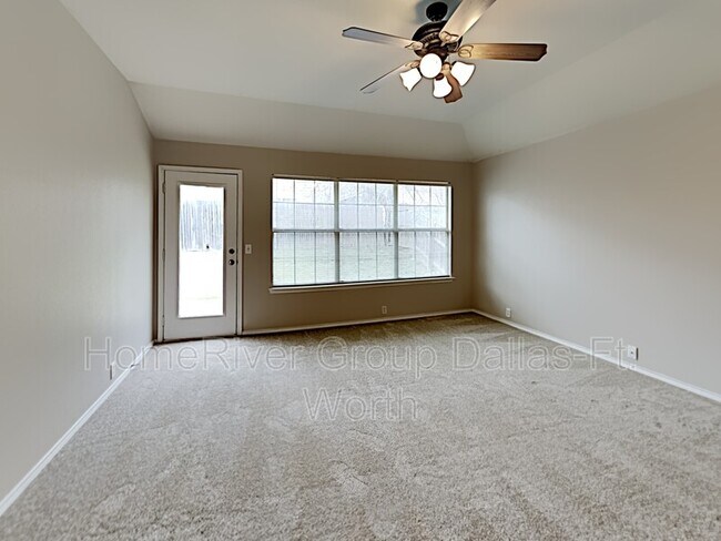 8544 Orleans Ln in Fort Worth, TX - Building Photo - Building Photo