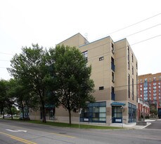 Lakeshore Village Artists’ Co-op in Toronto, ON - Building Photo