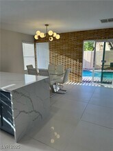 9544 Amber Valley Ln in Las Vegas, NV - Foto de edificio - Building Photo