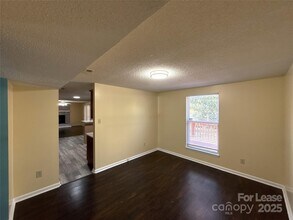 2015 Bantry Ln in Charlotte, NC - Building Photo - Building Photo