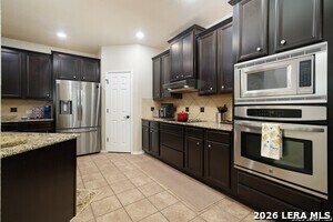 5539 Cross Pond in San Antonio, TX - Building Photo - Building Photo