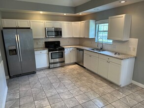 766 Terry Ave in Springdale, AR - Building Photo - Building Photo