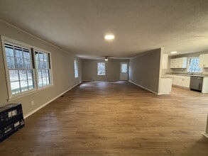 6727 Seven Islands Rd in Madison, GA - Building Photo - Building Photo