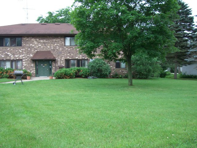 Riverview Apartments in Princeton, WI - Foto de edificio