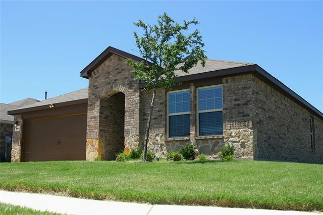 2959 Lawson Dr in Royse City, TX - Foto de edificio - Building Photo