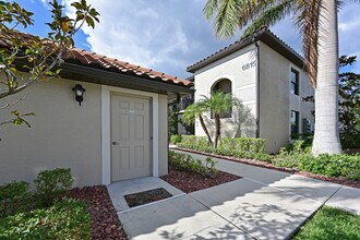 6815 Grand Estuary Trl in Bradenton, FL - Building Photo - Building Photo