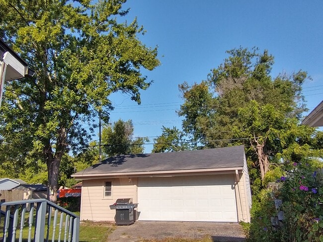 1321 Wendell Ave in Ypsilanti, MI - Foto de edificio - Building Photo