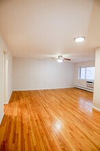 6161 N Winthrop Ave, Unit 513 in Chicago, IL - Foto de edificio - Building Photo