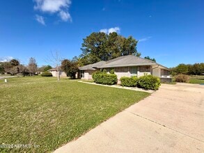 15677 Moss Hollow Dr in Jacksonville, FL - Building Photo - Building Photo