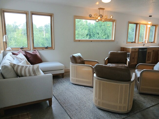 23138 Miller Cir in Deerwood, MN - Building Photo - Building Photo