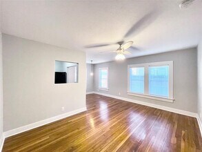 629 E 11th St in Houston, TX - Building Photo - Building Photo
