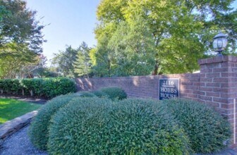 2116 Hobbs Rd, Unit M5 in Nashville, TN - Building Photo - Building Photo