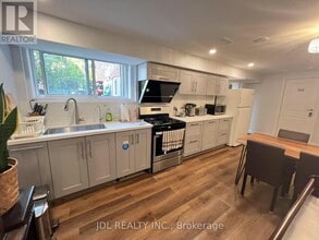 973 Willowdale Ave in Toronto, ON - Building Photo - Building Photo