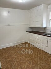 54 Halls Heights Ave in Youngstown, OH - Building Photo - Building Photo