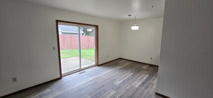 2908 N Mason St in Appleton, WI - Building Photo - Building Photo