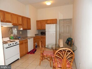 1621 W Diamond St in Philadelphia, PA - Building Photo - Building Photo