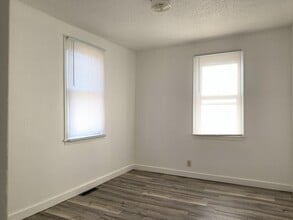 1014 1st Ave in Muscatine, IA - Building Photo - Building Photo